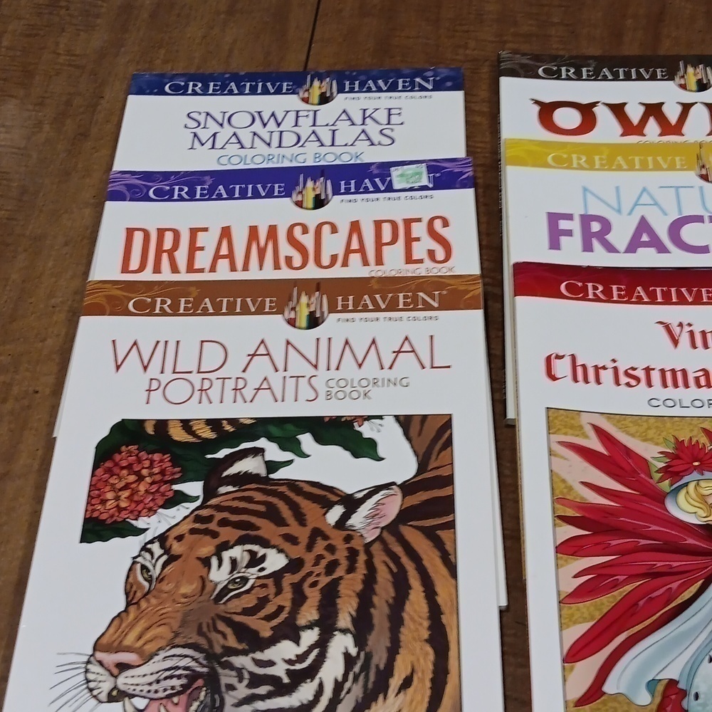 CREATIVE HAVEN adult coloring books - Picture 2 of 3